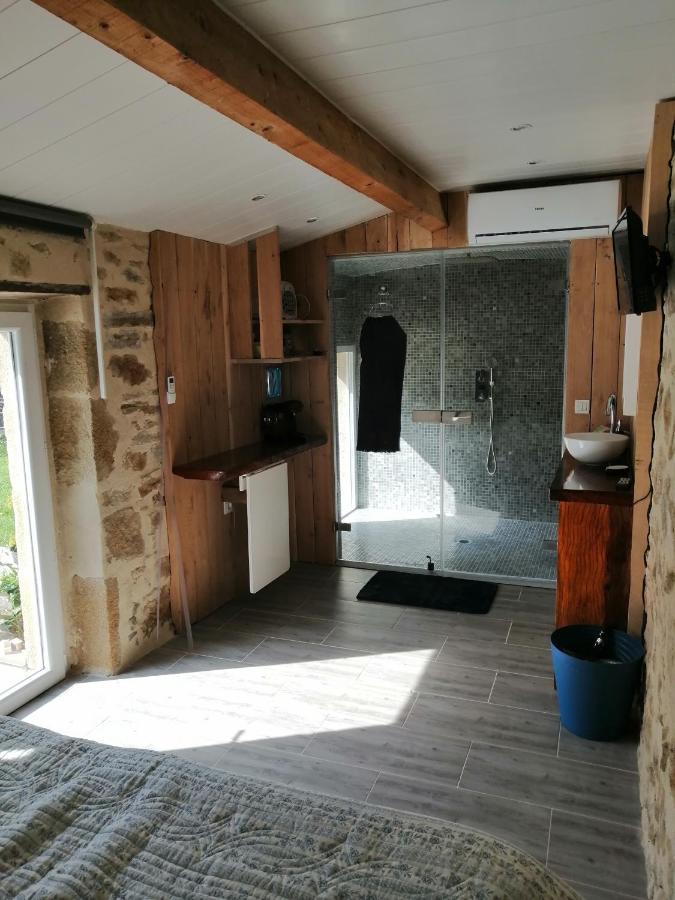 Appartamento La Salamandre Vic-le-Comte Esterno foto